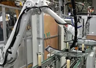 箱裝碼垛機特點及適應與那些行業
